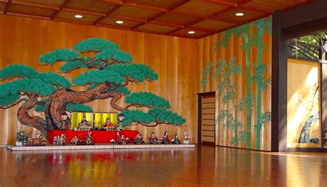常磐神社（ときわじんじゃ） - 【能楽殿の鏡板：松竹梅の絵】...