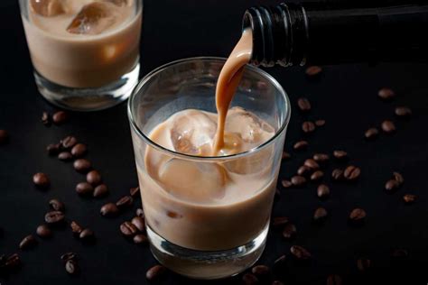 Aprende C Mo Hacer Baileys Casero Es S Per F Cil Y Queda Delicioso