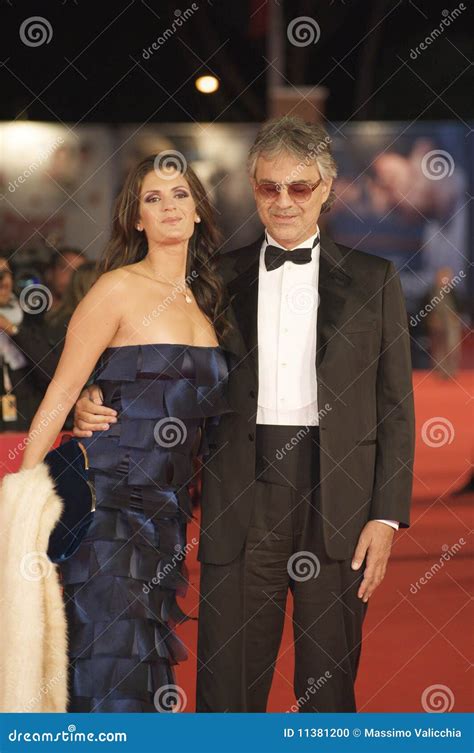 Andrea Bocelli and His Wife Editorial Image - Image of mare, film: 11381200