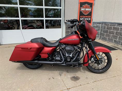 Used 2019 Harley Davidson Street Glide® Special Wicked Red Denim