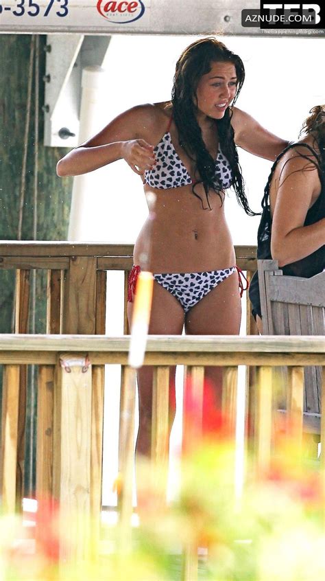 Miley Cyrus Nude And Sexy Photos Collection From Various Outings And Events Aznude