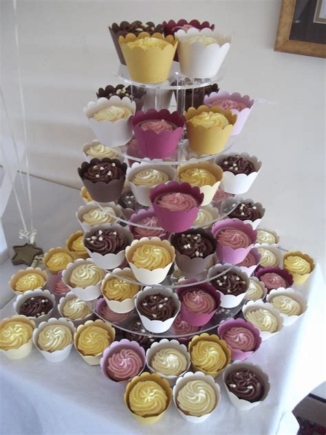 cup cake wedding cake