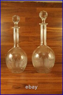 Paire De Carafe A Eau Et A Vin En Cristal De Baccarat Modele Nancy