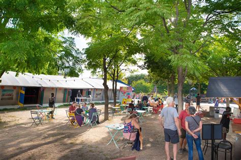 La Guinguette du Grand Parquet 2024: Fête Familiale et DJ Sets à Paris