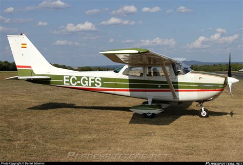 EC GFS Private Reims Cessna F172H Skyhawk Photo By Daniel Schwinn ID