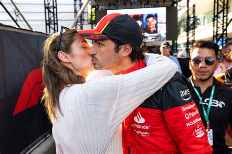 Who Is Carlos Sainz S New Girlfriend Who