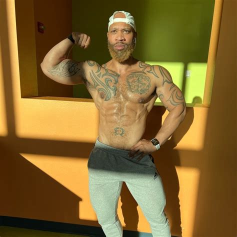 Gains Pains Black Gay Bodybuilders The Complex Dynamic Between Muscles Queer Desire The