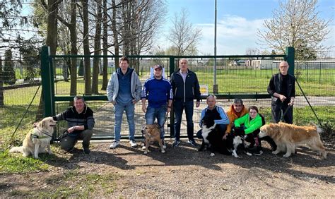 Magnago Inaugurata L Area Cani Al Parco Vivaio Prima Milano Ovest