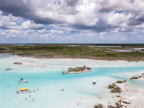 Canal De Los Piratas En La Laguna Bacalar Foto De Archivo Imagen De