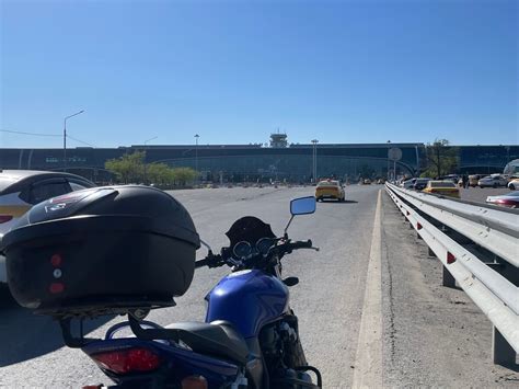 Купить б у Honda CB 400 Super Four карбюратор 6 передач в Москве синий naked bike 2005 года на