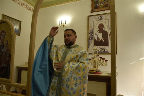Капелан є для того, щоб подолати темряву, яка наступає та допомогти ...