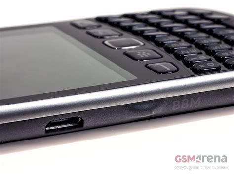 Blackberry Curve 9320 Pictures Official Photos