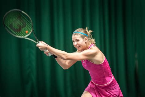 british tennis prodigy hannah klugman  history  orange bowl