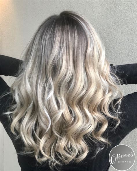 Going Platinum Blonde The Buzz Oliver S Salon Spa
