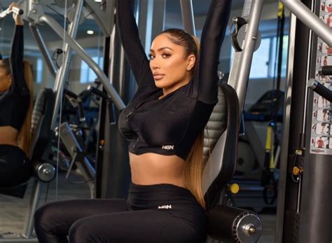 Nikki Mudarris Booty That Blends Power and Allure Like Never Before - Veja Store Site