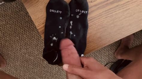 Naked Jock Shoots All Over Pornhub Gay