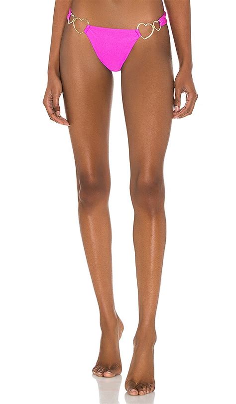 Hot Sexy Nadia Serrano Bikini Pics