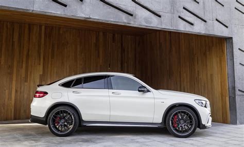 Mercedes Amg Glc 63 Revealed Most Powerful Suv In The Class Performancedrive