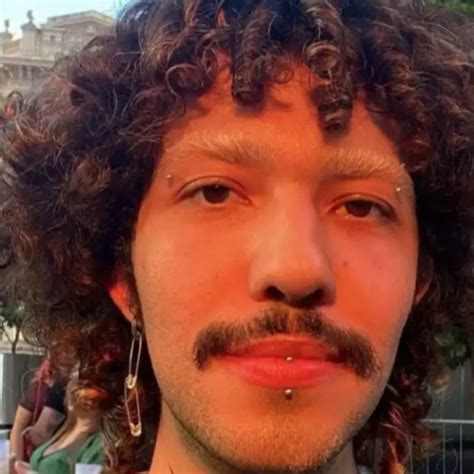 Jovem Morto A Tiro Na Zona De S O Paulo Ap S Marcar Encontro Em App Gay Jornal De Bras Lia