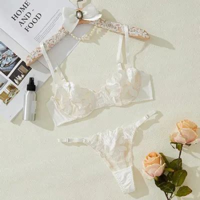 Lace Bralette Set Women Langerie Sexy Busty Lengerie French Erotic Bra Set Sexy Lingerie China