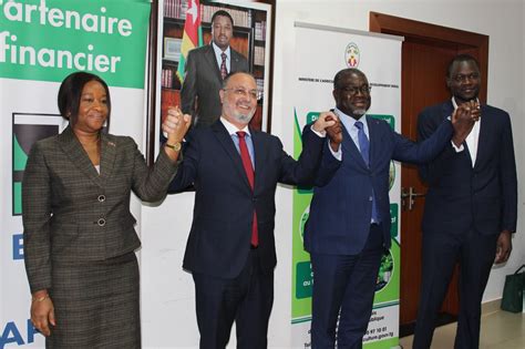 Signature De Convention Entre Le Ministère De Lagriculture Et Bank Of