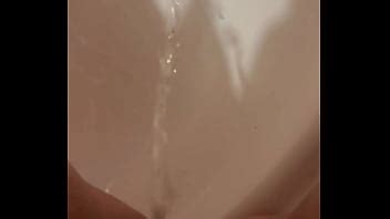 Pissing In Bathroom Sink Xvideos