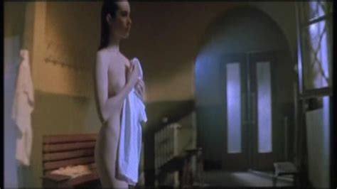 Naked G Raldine Pailhas In La Neige Et Le Feu