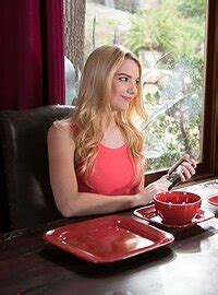 Blonde Hotties Kenna James And Cherie DeVille Make Each Other Cum MILF Fox