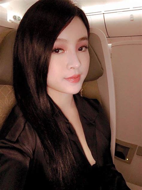Cuộc sống nhung lụa của hot girl Hà thành sau khi lấy chồng đại gia