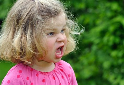 Why Do Toddlers Scream & How to Handle their Tantrums?
