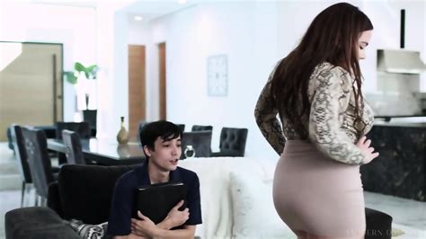 Natasha Nice Chubby Brunette Kl