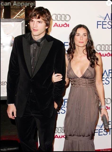 Ashton Kutcher et Demi Moore à Los Angeles en novembre 2006 - Purepeople