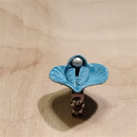 MINI PIN Vulva Tack Pin Vulva Jewelry Vulva Pin Vagina Pin Yoni Brooch Vagina Yoni Doula