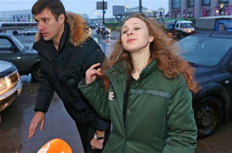 Russland Pussy Riot zeigen sich kämpferisch ZEIT ONLINE