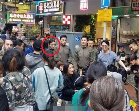 Hot tại Trung Quốc là vậy nhưng Nghê Ni lại bị ngó lơ khi đóng phim ở Hong Kong