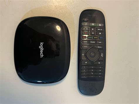 Logitech Harmony Hub Remote Tv And Home Appliances Tv And Entertainment