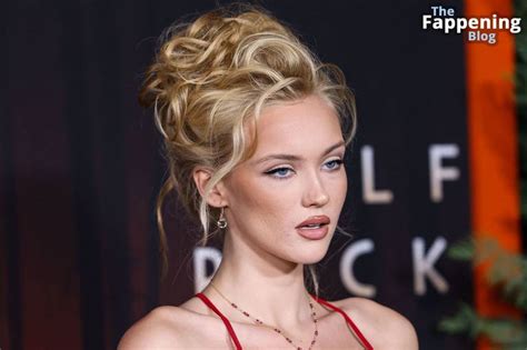 Chloe Rose Robertson Chloeroserobertson Nude OnlyFans Photo The Fappening Plus