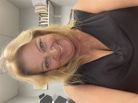 Vodka Filled Cunt American Nympho MILF Porn XHamster