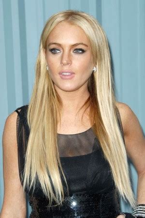 Lindsay Lohan Straight Golden Blonde Hairstyle Steal Her Style