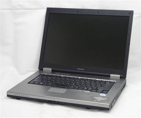 【やや傷や汚れあり】【ジャンク品 部品取り用】 ノートパソコン Toshiba Dynabook Satellite L21 220cw