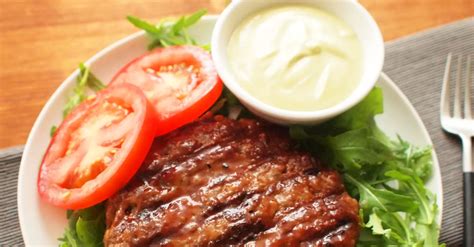 Naked burger s pepřovou majonézou Recept Kaufland