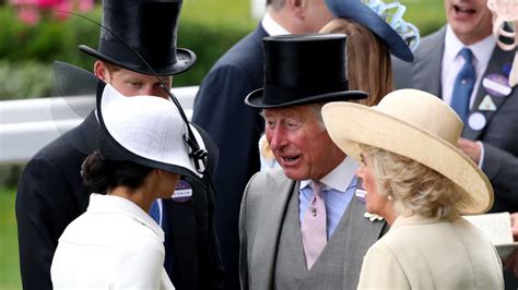 Ven La Luz Las Cartas De Meghan Markle Con Carlos Iii