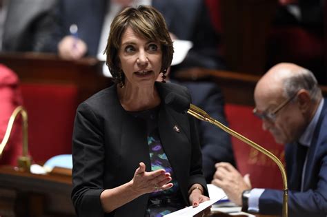 France To Lift Ban On Gay Men Donating Blood The New York Times