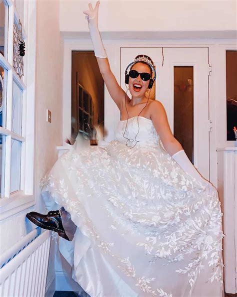 Cute And Hot College Halloween Costume Ideas