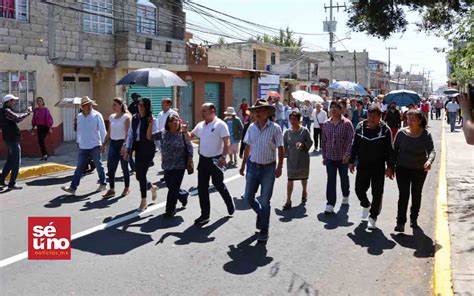 Zinacantepec en movimiento Pavimentan la calle José María Morelos y Pavón