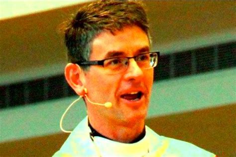 Catholic Priest Compares Gay Sex To Cramming A Bagel In Your Ear On Top Magazine Lgbt News
