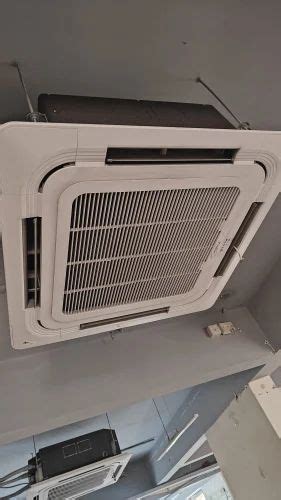 2 Ton Daikin Cassette Ac Second Hand At Rs 21000 Piece Cassette Air