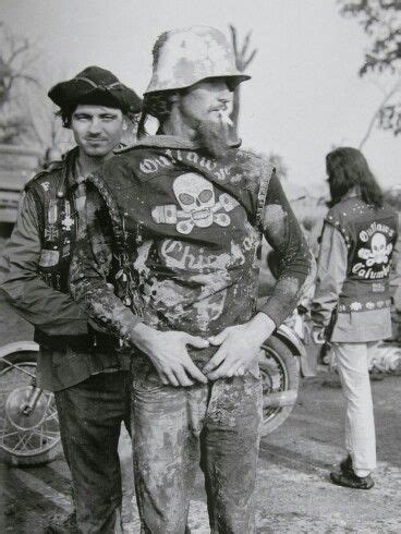 Old School Outlaws Motorcycle Clubs Outlaws Motorcycle Club Bike Gang