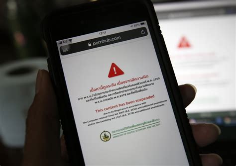 Έρευνα της Κομισιόν κατά των Pornhub Stripchat XNXX και XVideos Prisma Radio