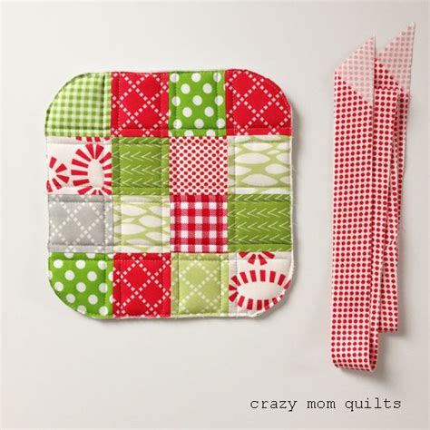 Crazy Mom Quilts A Simple Hot Pad Tutorial Hot Pads Tutorial Quilted Potholder Pattern Hot Pads
